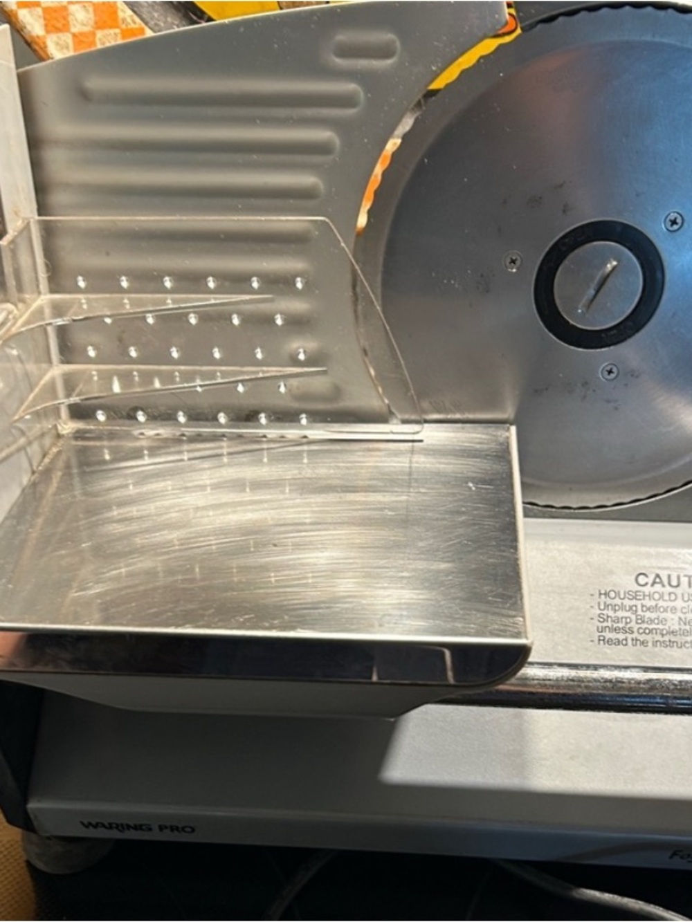 Waring PRO FS150 food slicer